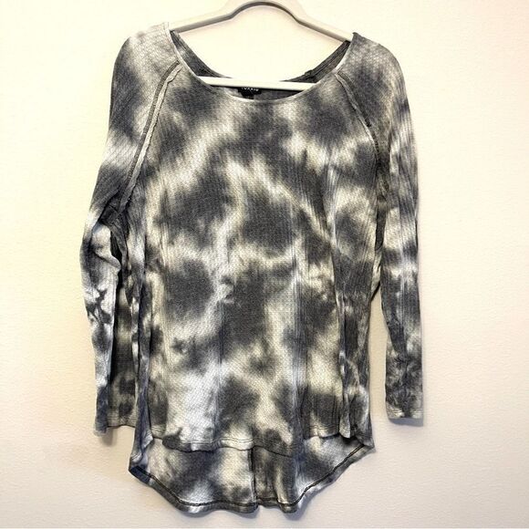 torrid Tops - Torrid long sleeve t-shirt size 2x